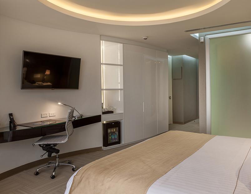 Hotel Las Americas Golden Tower Panama Exterior foto A room at the hotel