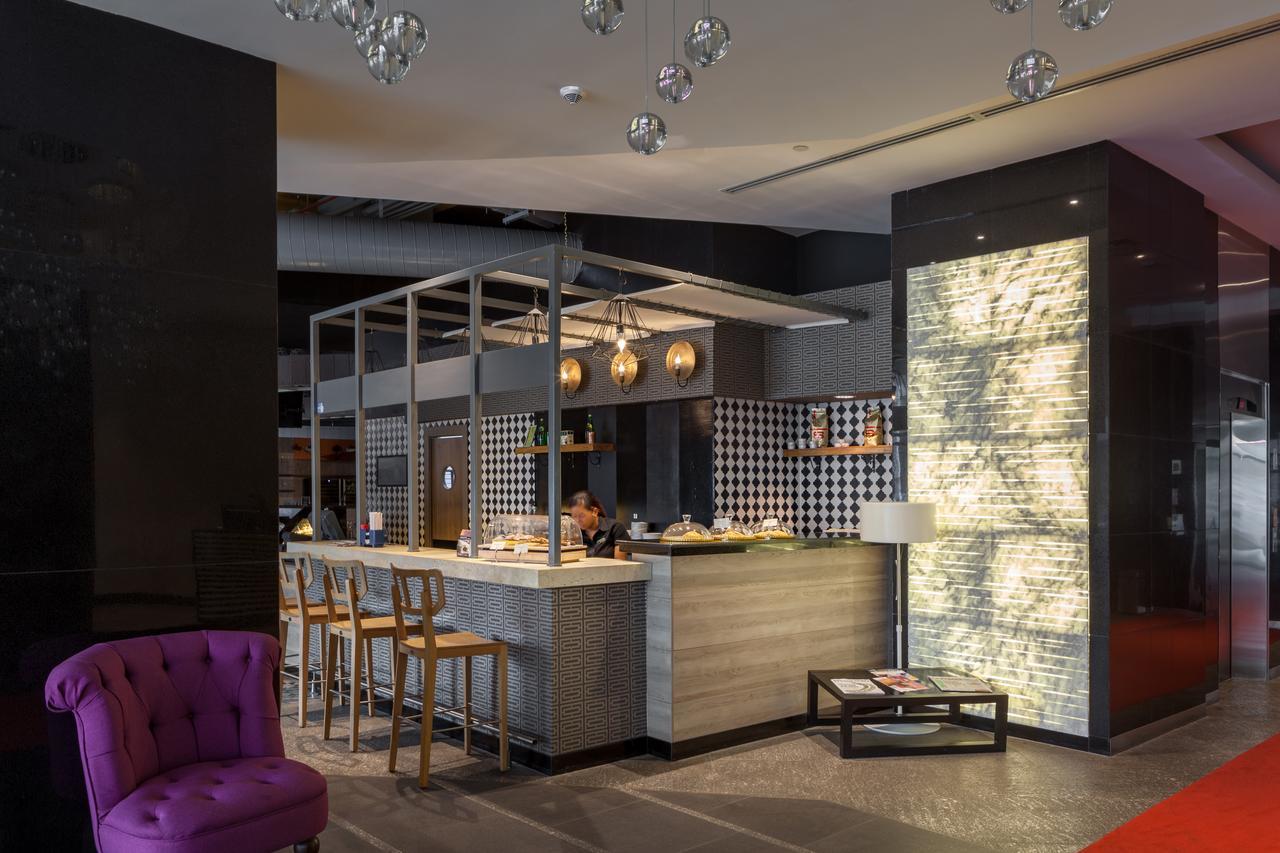 Hotel Las Americas Golden Tower Panama Exterior foto The kitchen at the restaurant